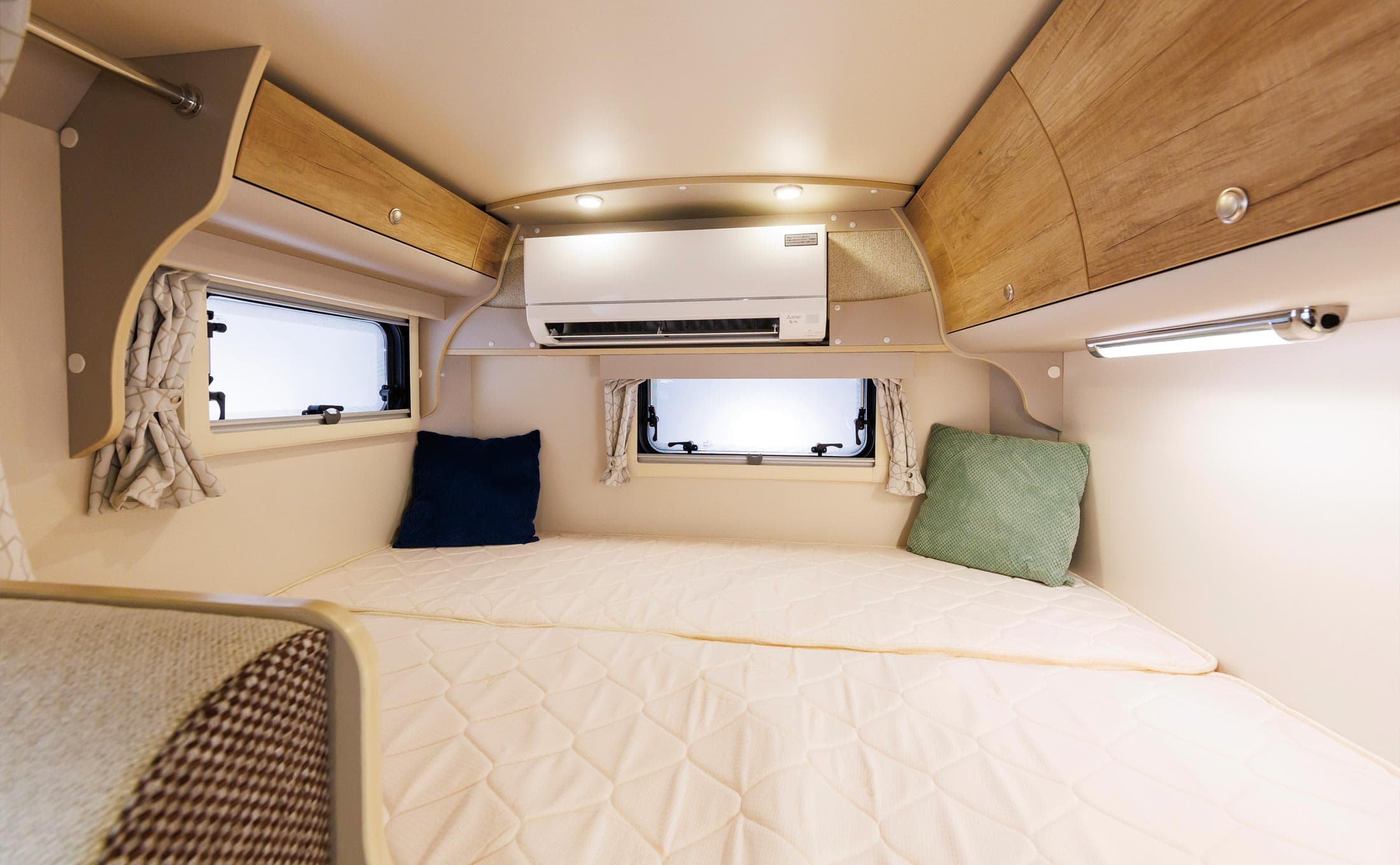 ジョリビー外観 サイド